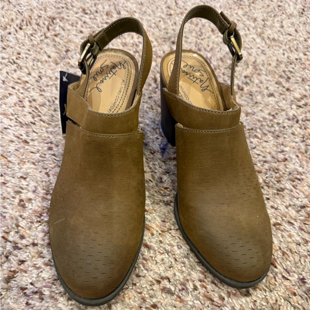 Natural Soul Tan Leather Slingback Mules